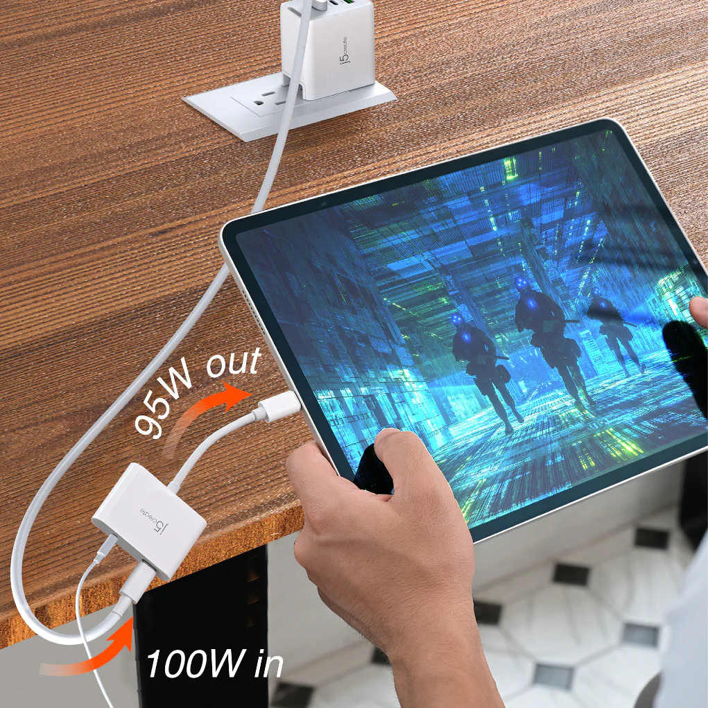 USB-C® to 3.5mm Audio Adapter with Power Delivery - Image 9