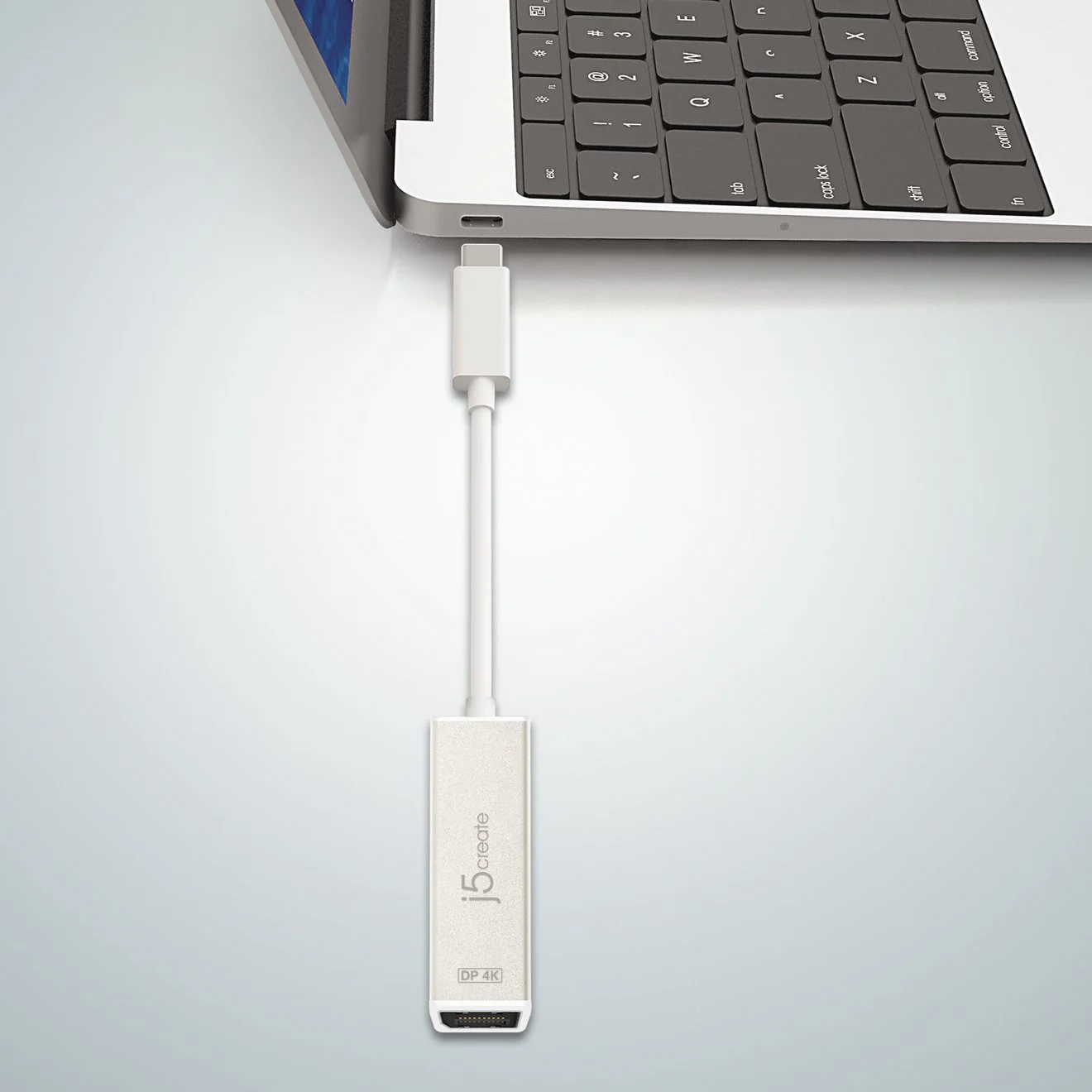 USB™ Type-C to 4K DisplayPort™ Adapter - Image 6