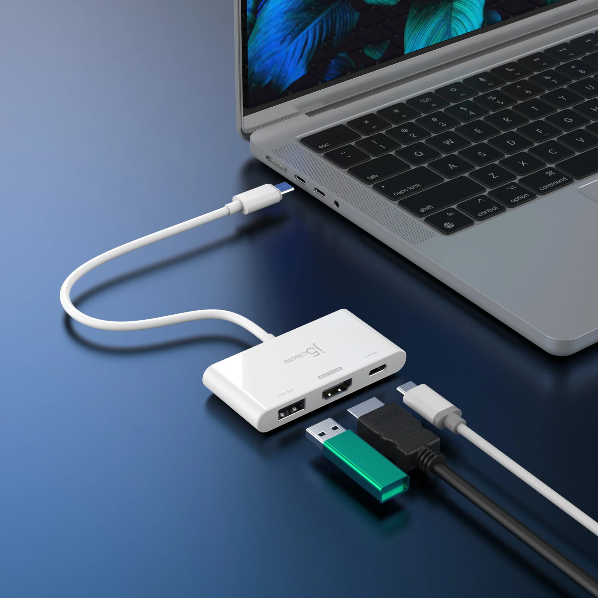 USB-C® to HDMI™ 4K144Hz & USB™ 3.2 with Power Delivery 100W - Image 5