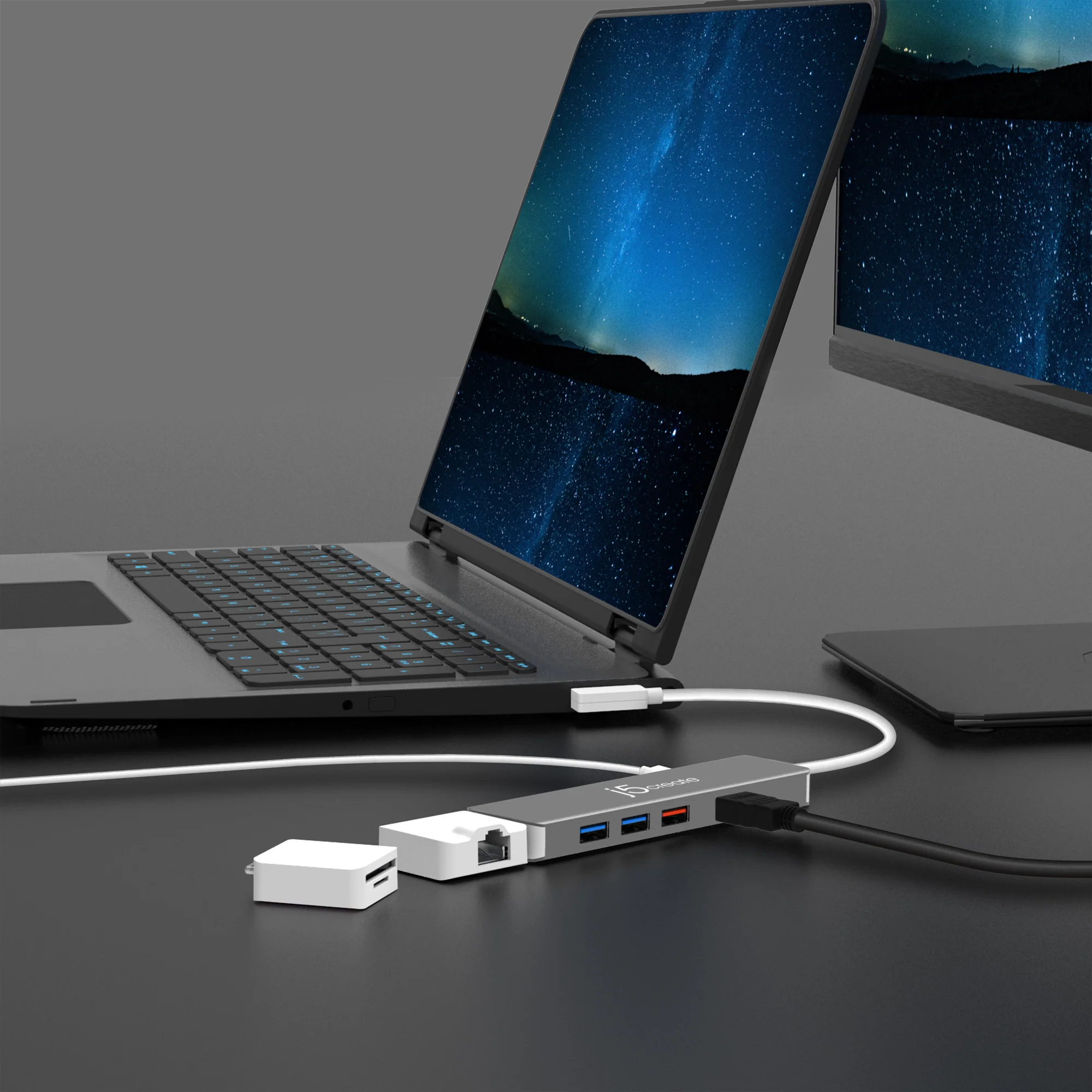 USB-C™ Modular Multi-Adapter with 2 Kits - Image 7