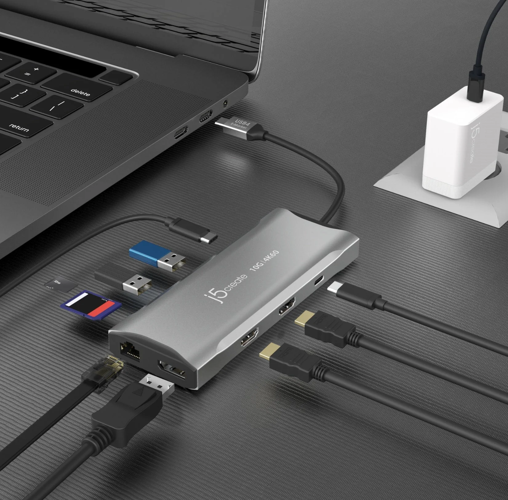 4K60 Elite USB-C® Triple-Monitor 10Gbps Mini Dock - Image 7