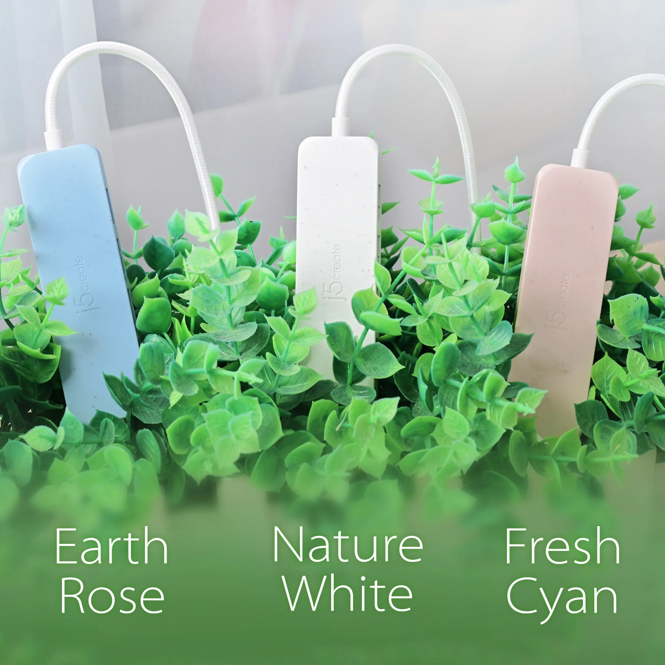 Eco-Friendly USB-C® to 4-Port Type-A Gen 2 Hub - Image 20
