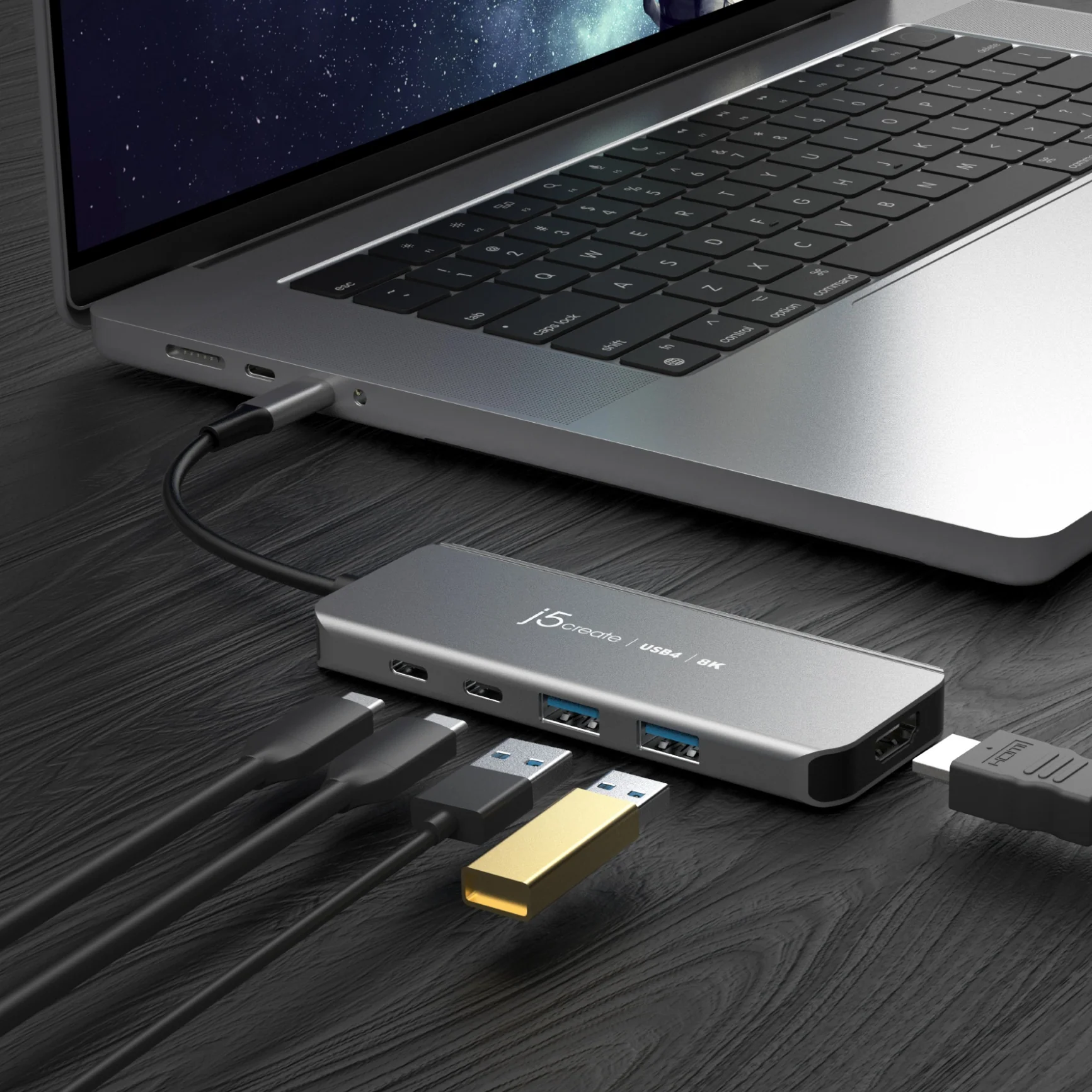 USB4® 8K60 Slim Hub - Image 7