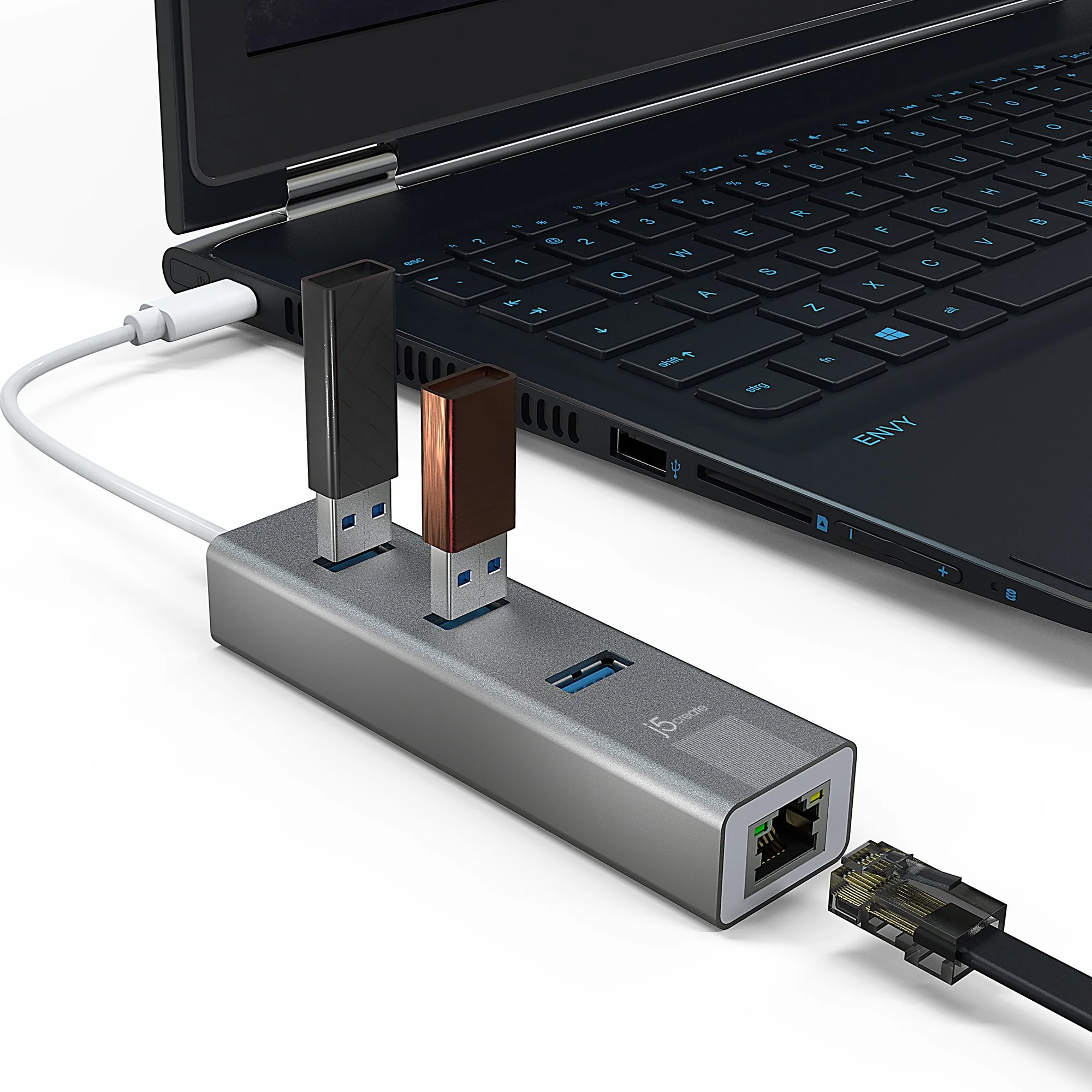 USB-C® 3-Port Hub with Gigabit Ethernet - Image 5
