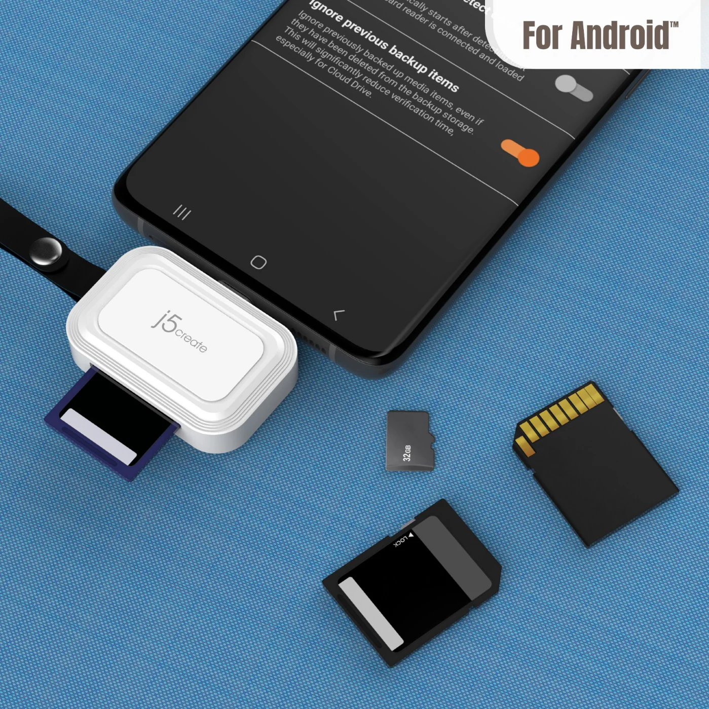 USB-C® to SD™ /microSD™ Mini Adapter for Smartphones - Image 10