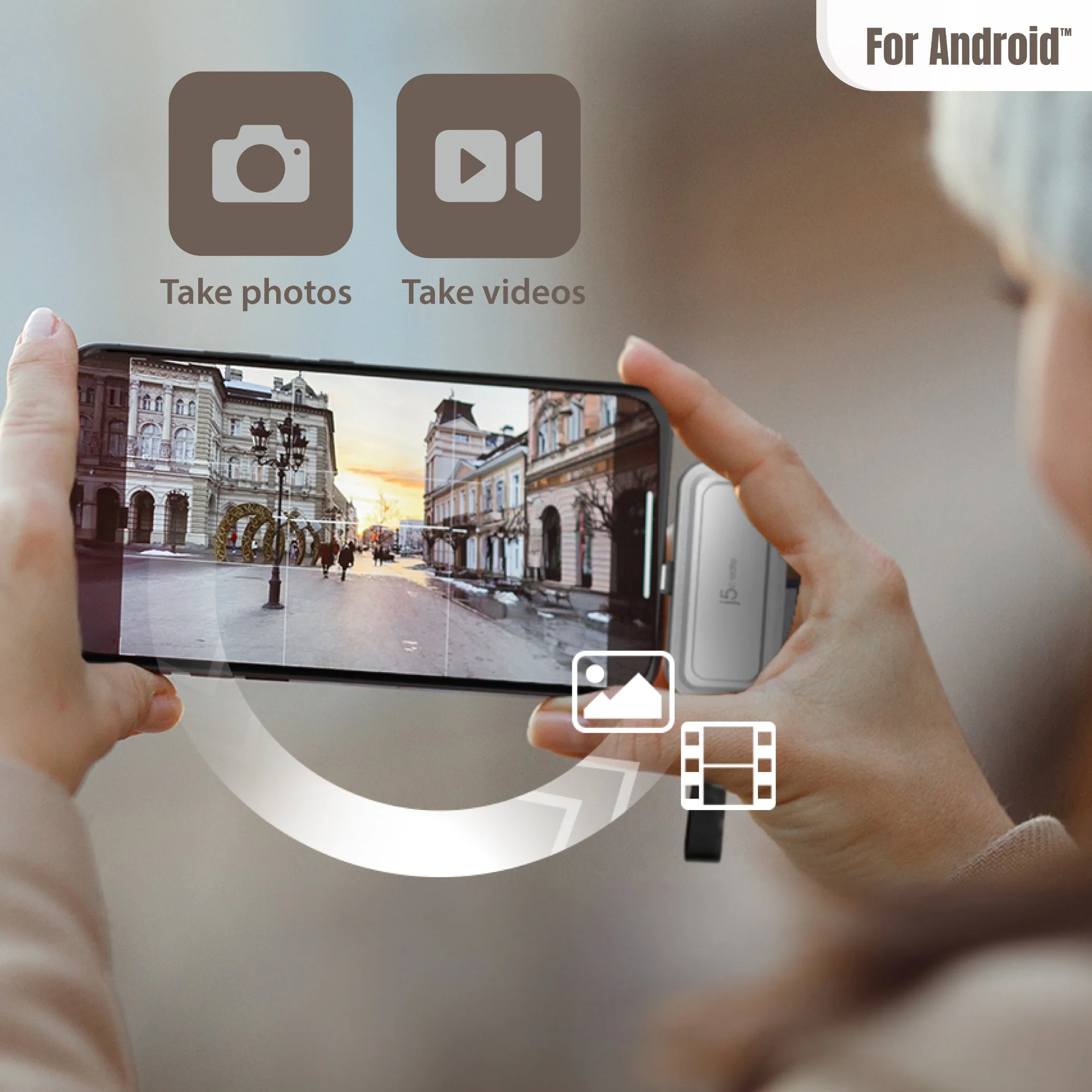 USB-C® to SD™ /microSD™ Adapter for Smartphones - Image 8