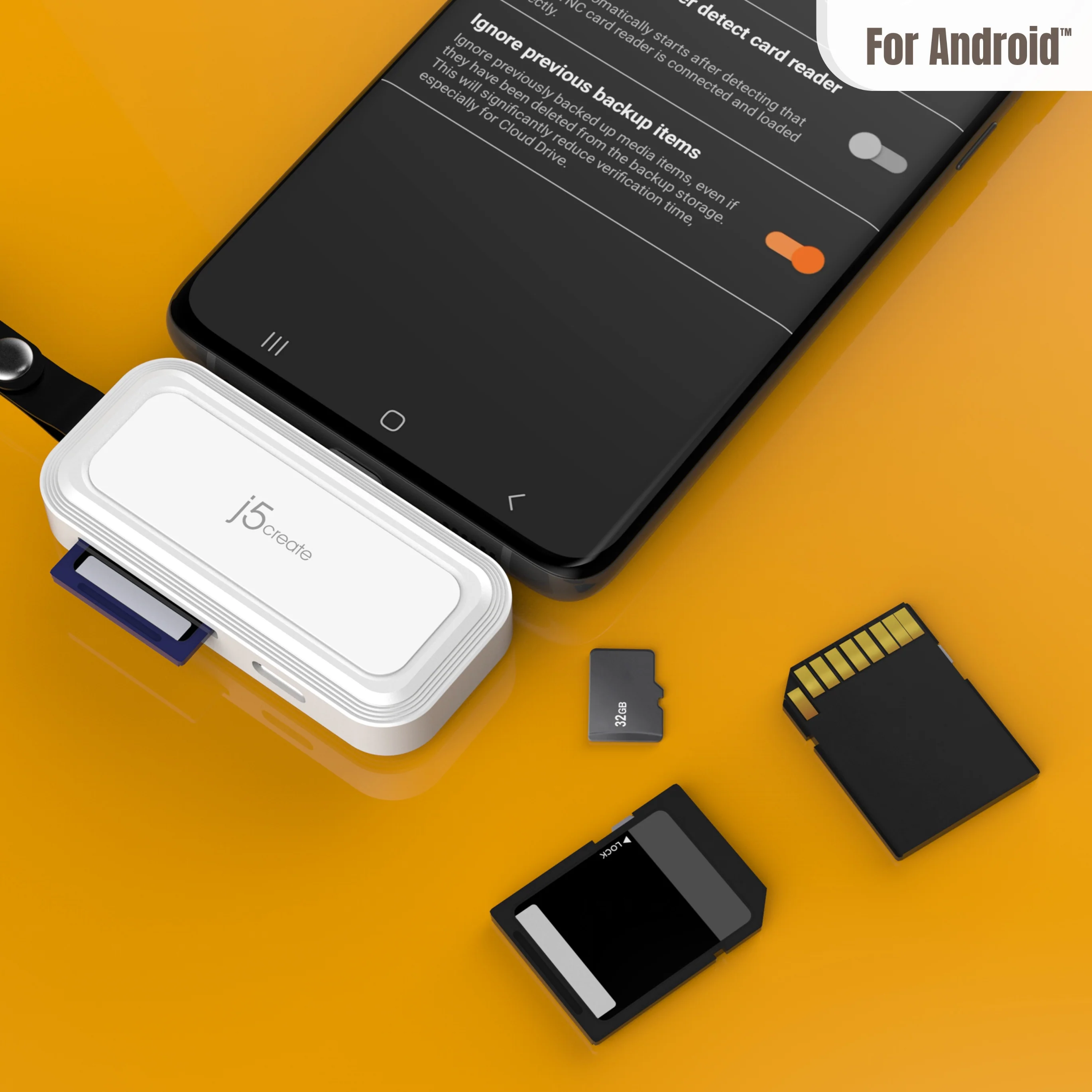 USB-C® to SD™ /microSD™ Adapter for Smartphones - Image 9