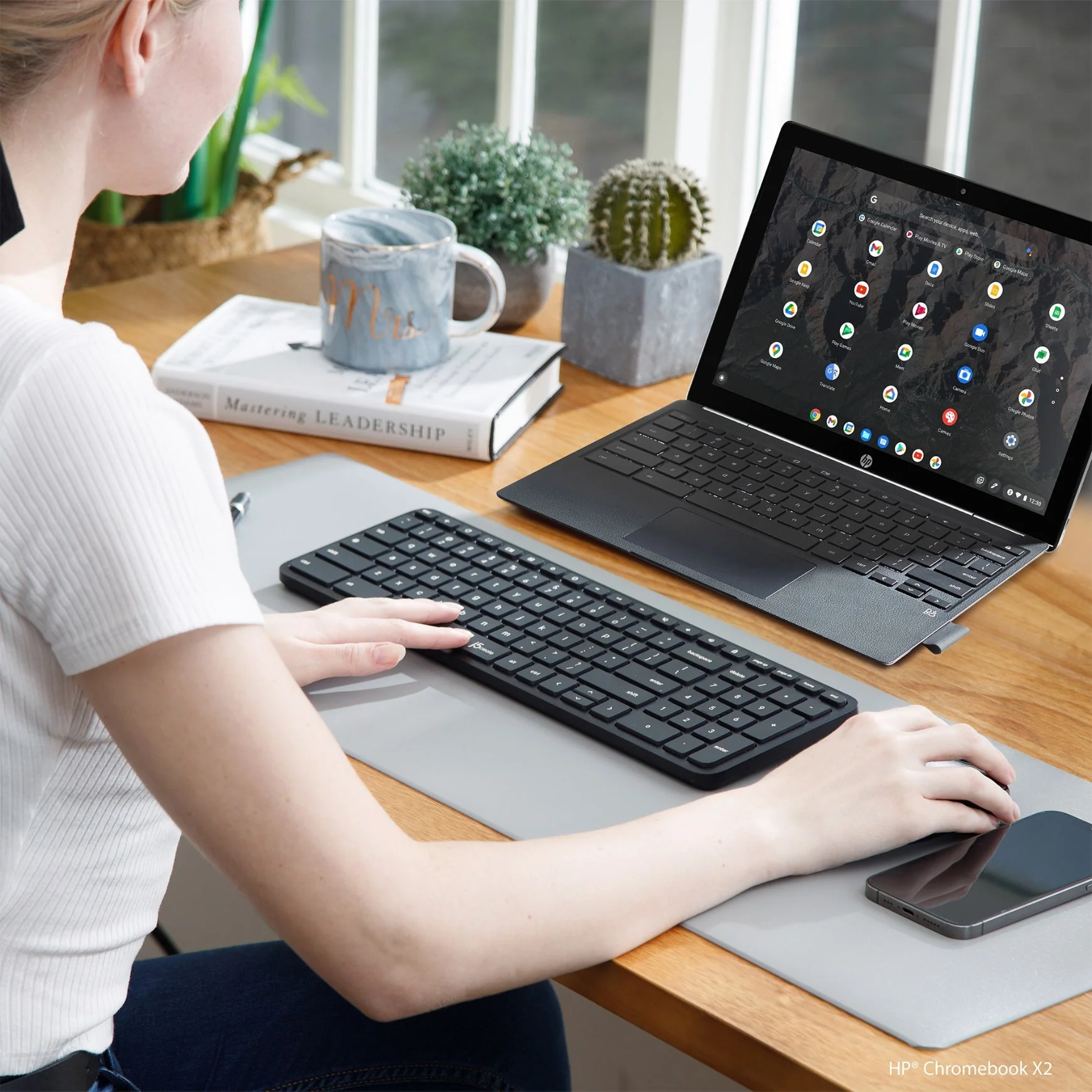 Compact Wireless Keyboard and Mouse for Chrome OS™ - Image 6