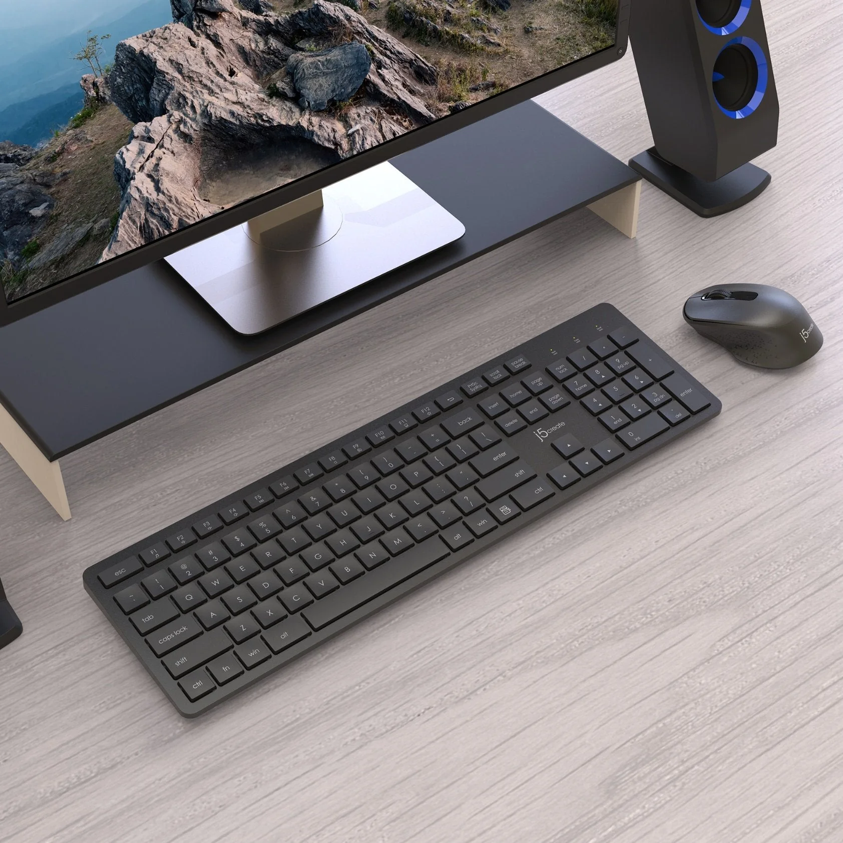 Full-Size Wireless Keyboard and Mouse - Image 4