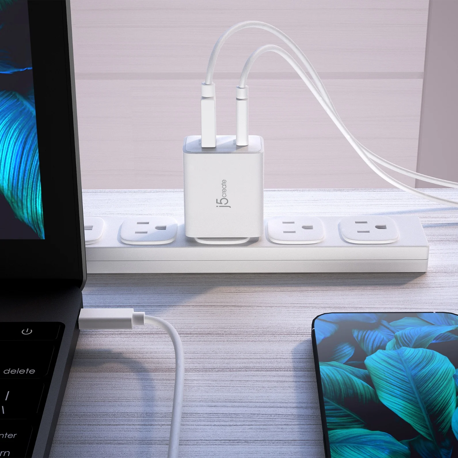 67W GaN USB-C® 2-Port Charger - Image 8