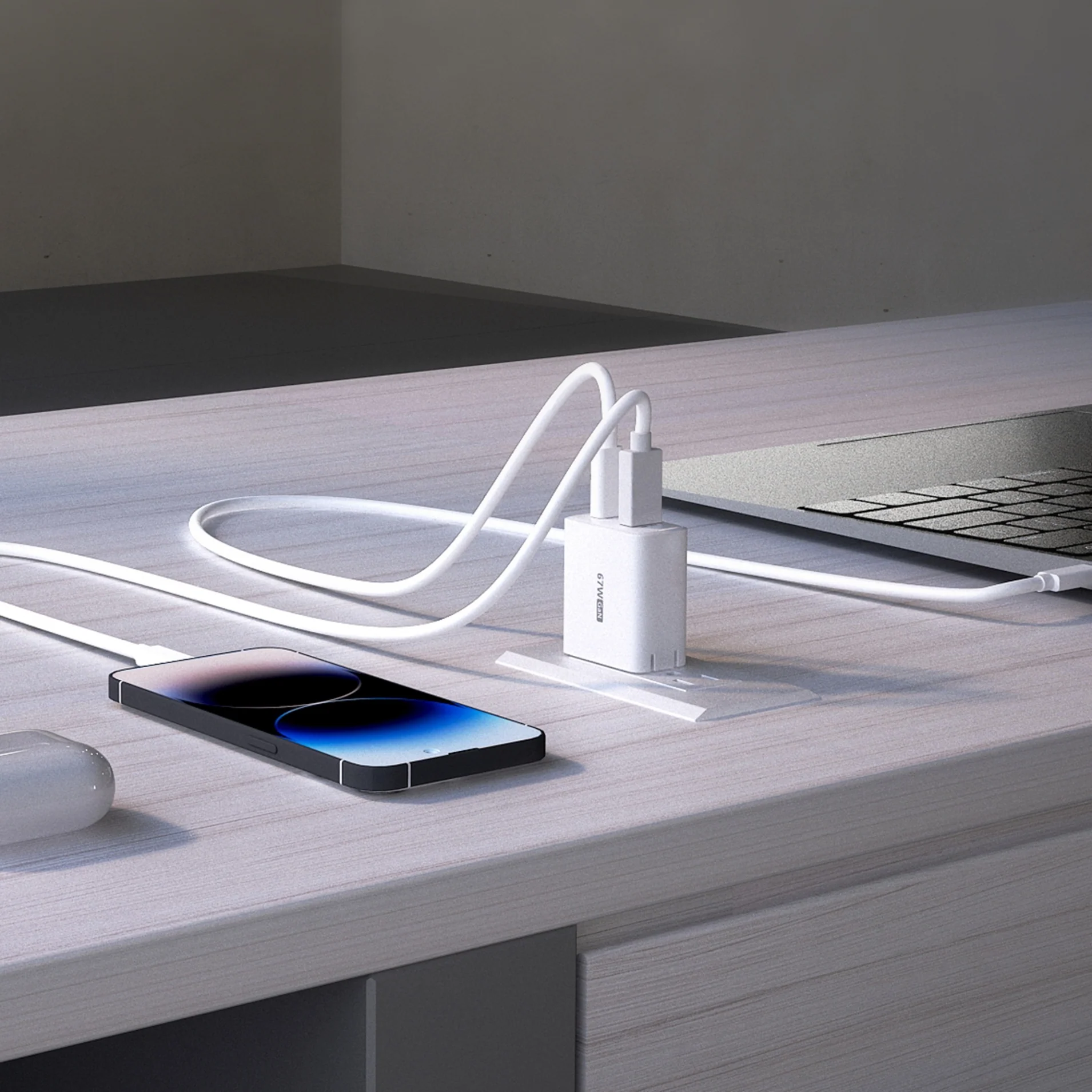 67W GaN USB-C® 2-Port Charger - Image 9