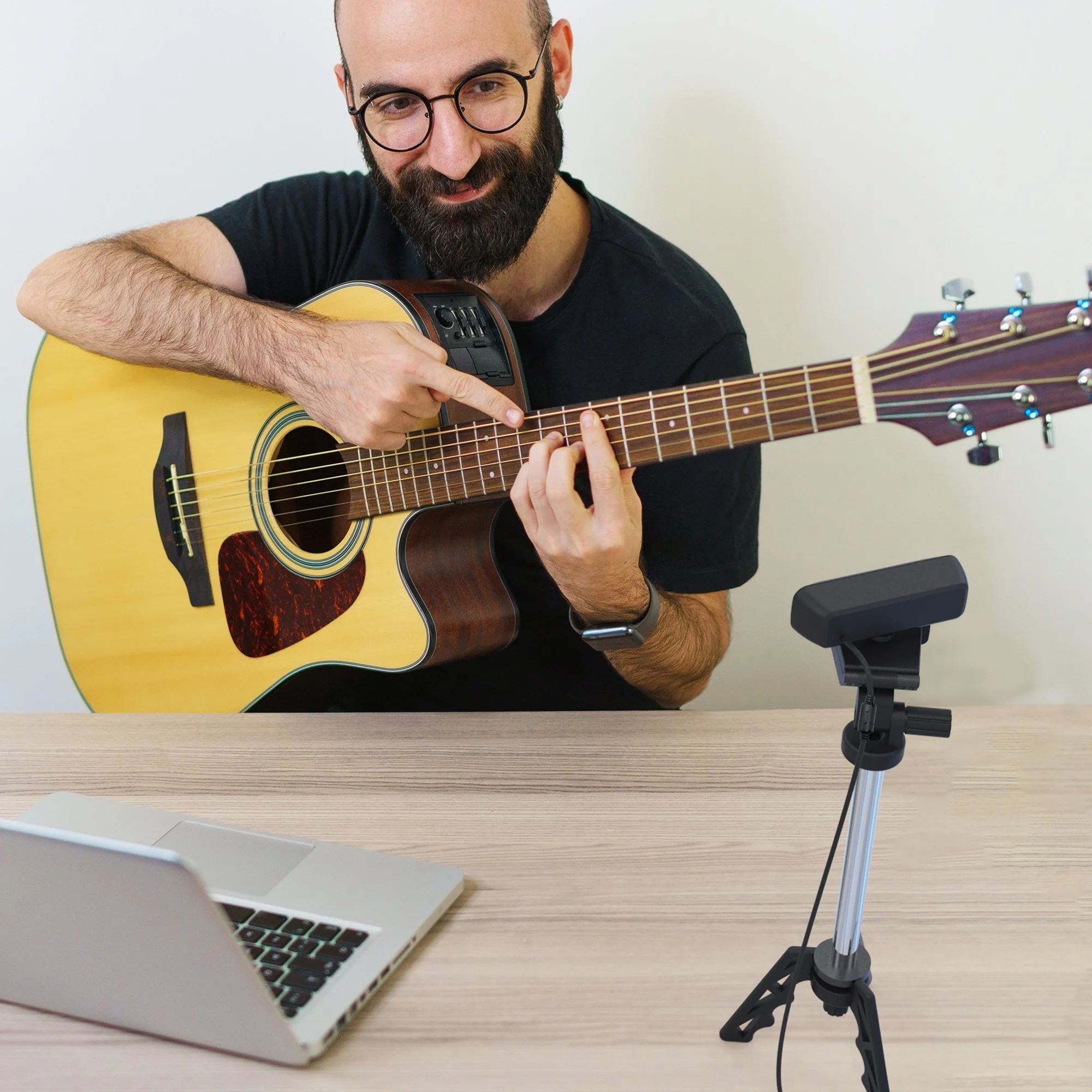 USB™ HD Webcam with 360° Rotation - Image 14