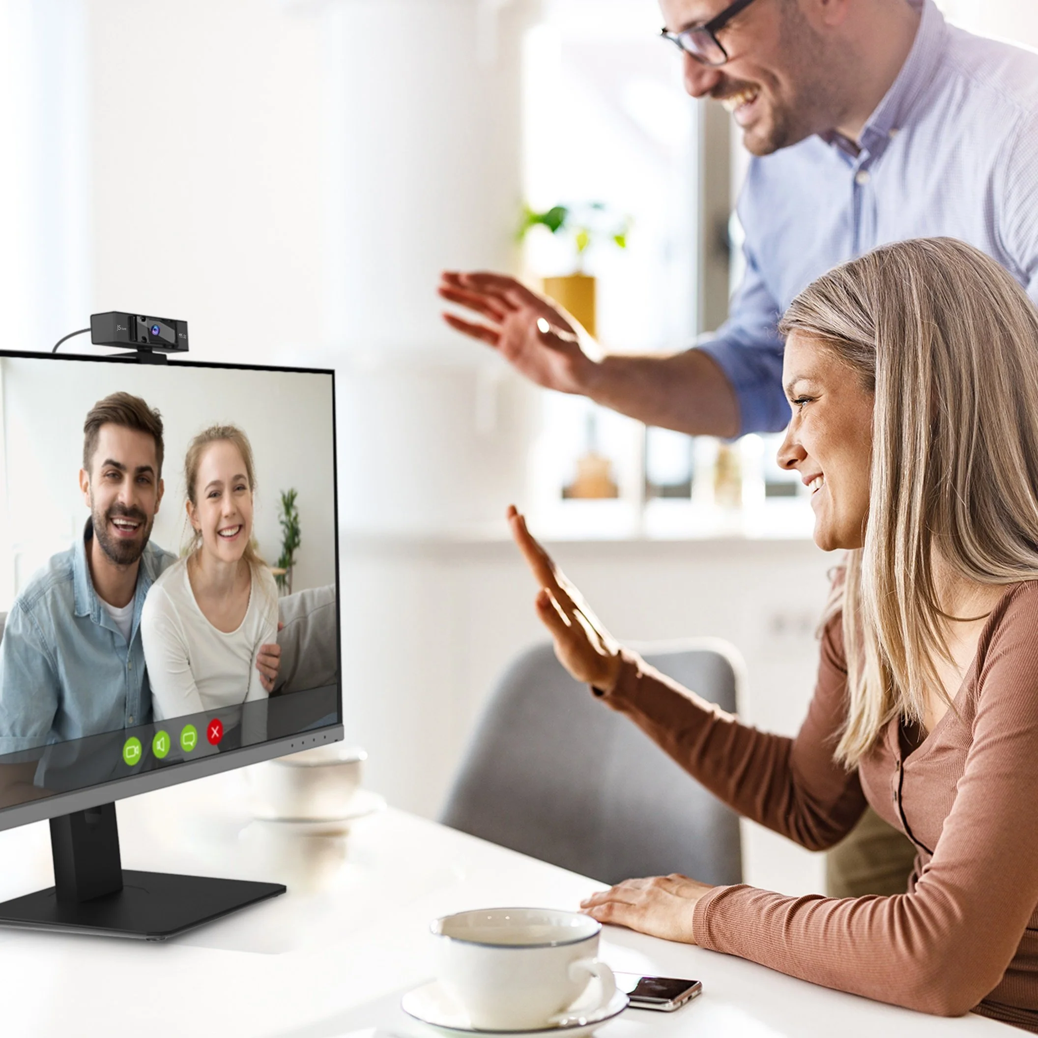 USB™ 4K ULTRA HD Webcam with 5x Digital Zoom Remote Control - Image 8