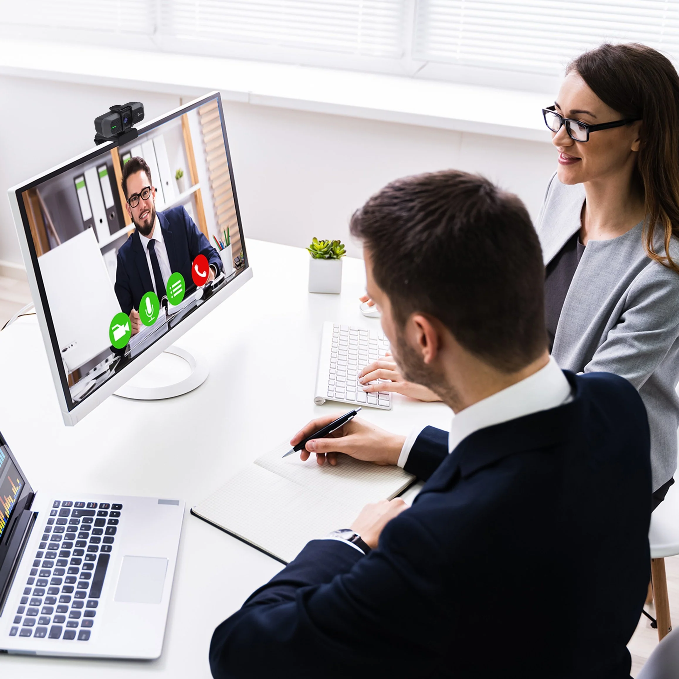 USB™ 4K ULTRA HD Webcam - Image 7